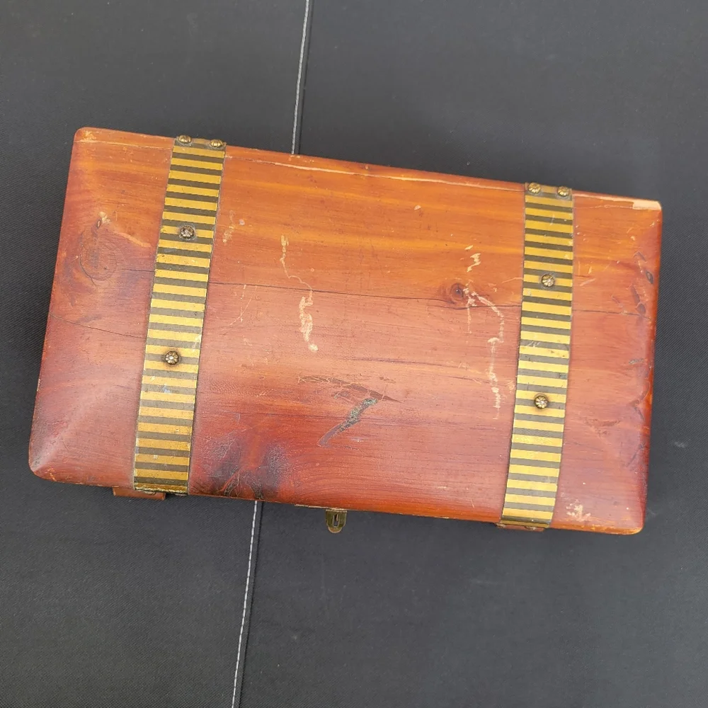 Vintage Treasure Chest ~ Antique? ~ Handmade Wood Box ~ Metal Accents ~ Cedar? - Picture 2 of 16